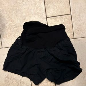 Maternity shorts